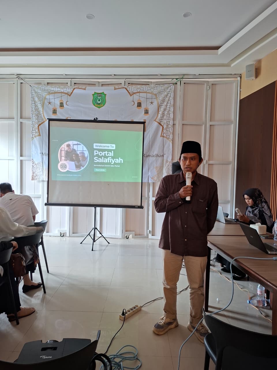 Halal Bihalal Yayasan Salafiyah Cirebon, Pererat Silaturahmi dan Kebersamaan &ndash; gambar 8