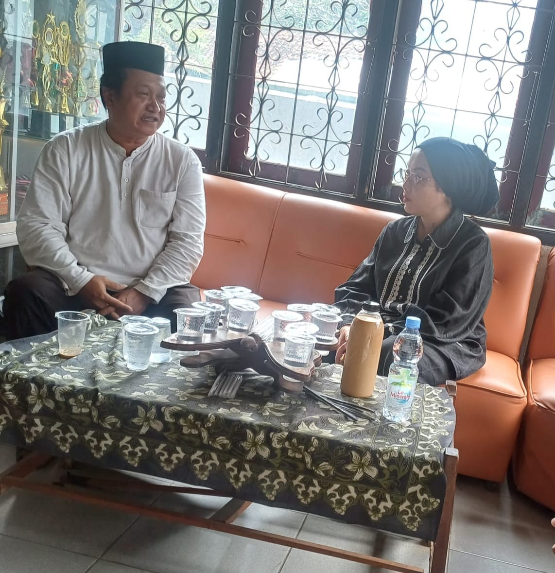 MI Salafiyah Terima Kunjungan Hj. Selly Andriany Gantina, Pantau Renovasi dan Dukung Pembelajaran Berkelanjutan &ndash; gambar 2