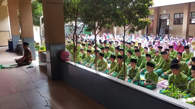 Sholat Dhuha Berjamaah